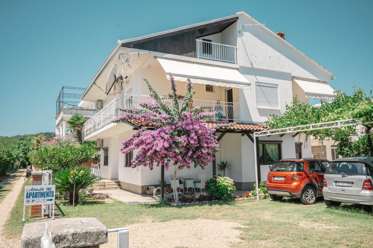 Vila Adriatik Ulcinj Esterno foto